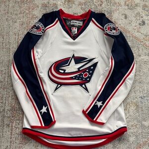 NHL White and Navy Hockey Jersey with Red Accents